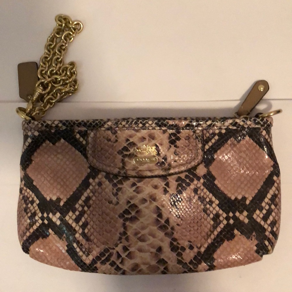 Coach wristlet. Perfect condition.